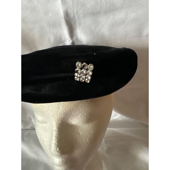 Vintage Black Velvet Pillbox Hat With Rhinestone Accent By Milbrae - Picture 2 of 11